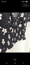 Charger l'image dans la galerie, Croptop fleuris taille m
