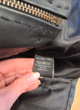 Charger l'image dans la galerie, Veste en cuir noire taille L
