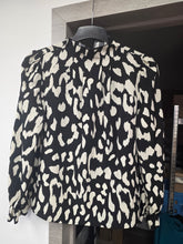 Charger l'image dans la galerie, Blouse zebree taille m
