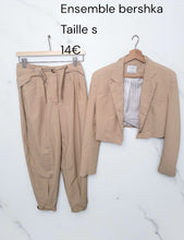 Charger l&#39;image dans la galerie, Ensemble bershka taille s
