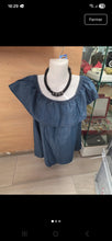 Charger l'image dans la galerie, Blouse bleue épaule denudee taille m
