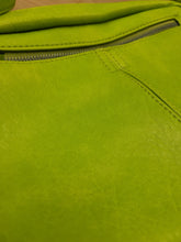 Charger l&#39;image dans la galerie, Sac vert pomme mandoline
