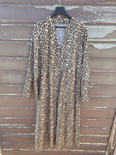Charger l'image dans la galerie, Robe longue leopard taille L
