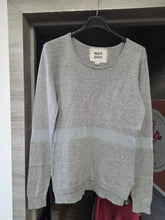 Charger l'image dans la galerie, Pull gris taille xs
