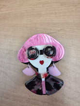 Charger l'image dans la galerie, Broche madame
