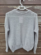 Charger l'image dans la galerie, Pull gris taille m

