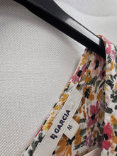 Charger l'image dans la galerie, Blouse fleurie taille m
