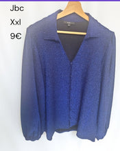 Charger l&#39;image dans la galerie, Blouse bleue à paillette jbc taille 44
