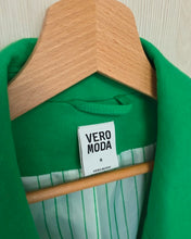 Charger l'image dans la galerie, Blazer vero moda taille m
