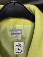 Charger l'image dans la galerie, Manteau vert jaune 3suisses taille L

