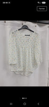 Charger l'image dans la galerie, Blouse fleurie taille xs
