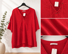 Charger l'image dans la galerie, Blouse rouge taille 44

