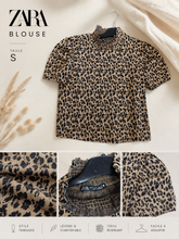 Charger l'image dans la galerie, Blouse leopard taille s
