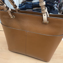 Charger l'image dans la galerie, Sac brun michael kors
