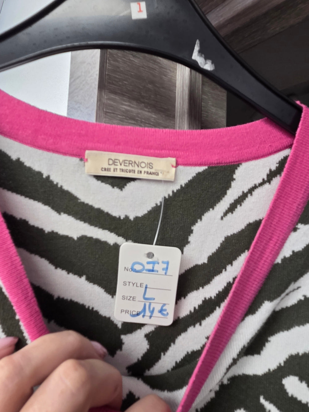 Pull kaki et rose taille L