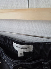 Charger l'image dans la galerie, Jeans strass taille m

