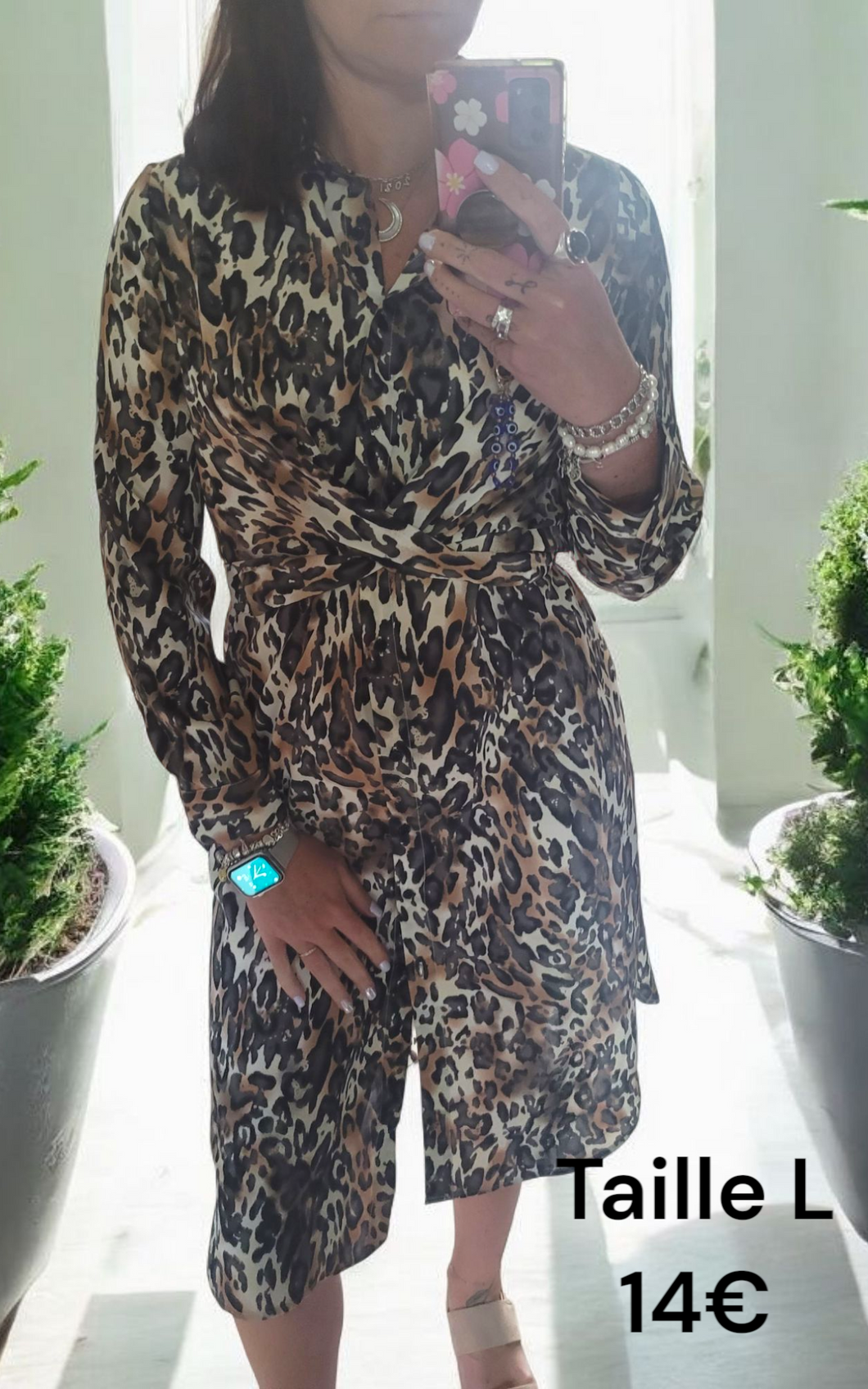 Robe leopard taille L