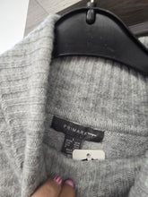 Charger l'image dans la galerie, Pull poncho gris taille L
