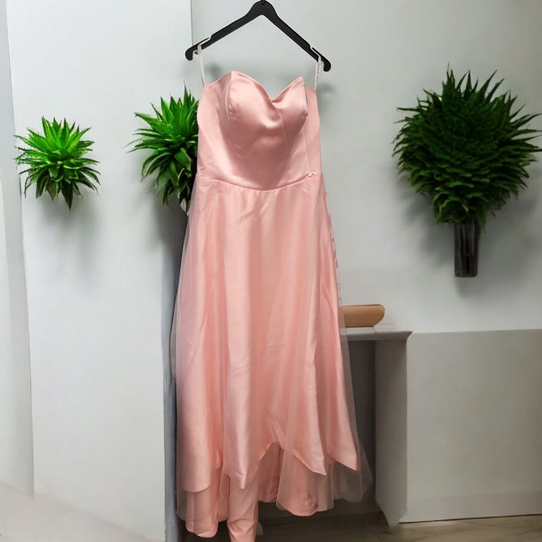 Robe rose avec strass taille m