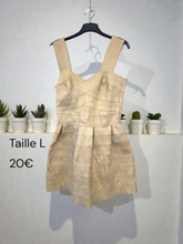 Charger l'image dans la galerie, Robe doree taille L
