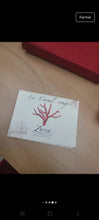 Charger l&#39;image dans la galerie, Collier en corail rouge et or
