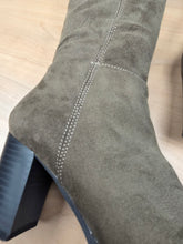Charger l'image dans la galerie, Botte kaki pointure 36
