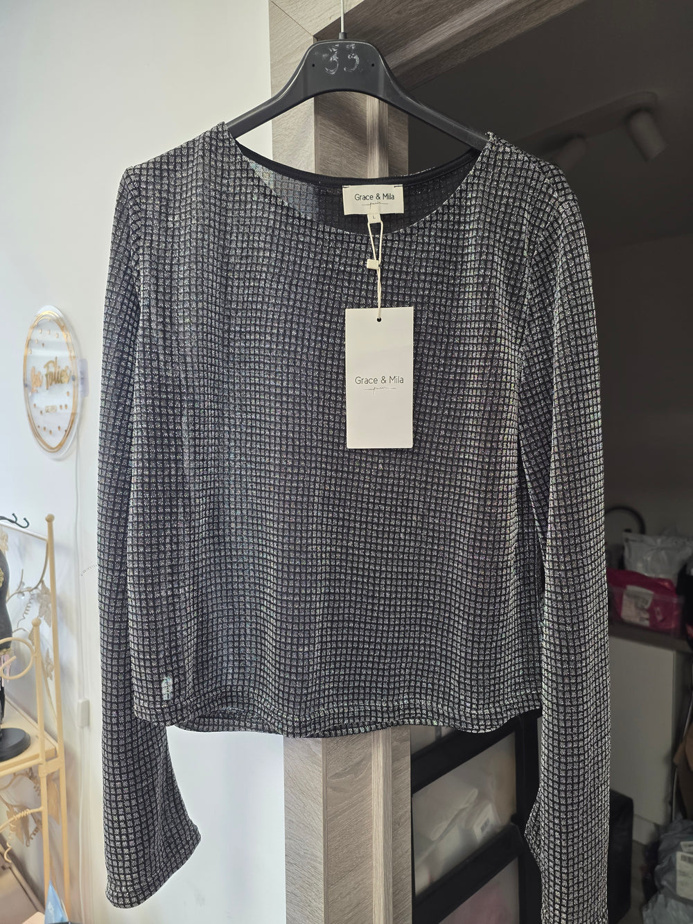 Blouse argentee neuve taille L