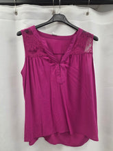 Charger l'image dans la galerie, Blouse violet taille l

