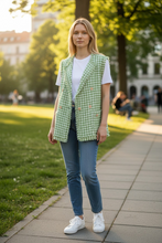 Charger l'image dans la galerie, Veste sans manche vert taille m
