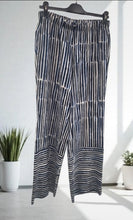 Charger l&#39;image dans la galerie, Pantalon mayerline taille L
