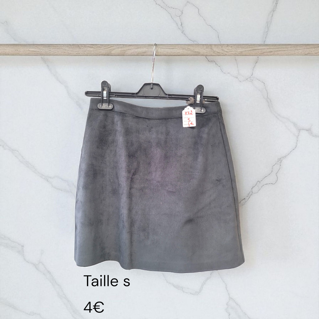 Jupe en suédine grise taille s