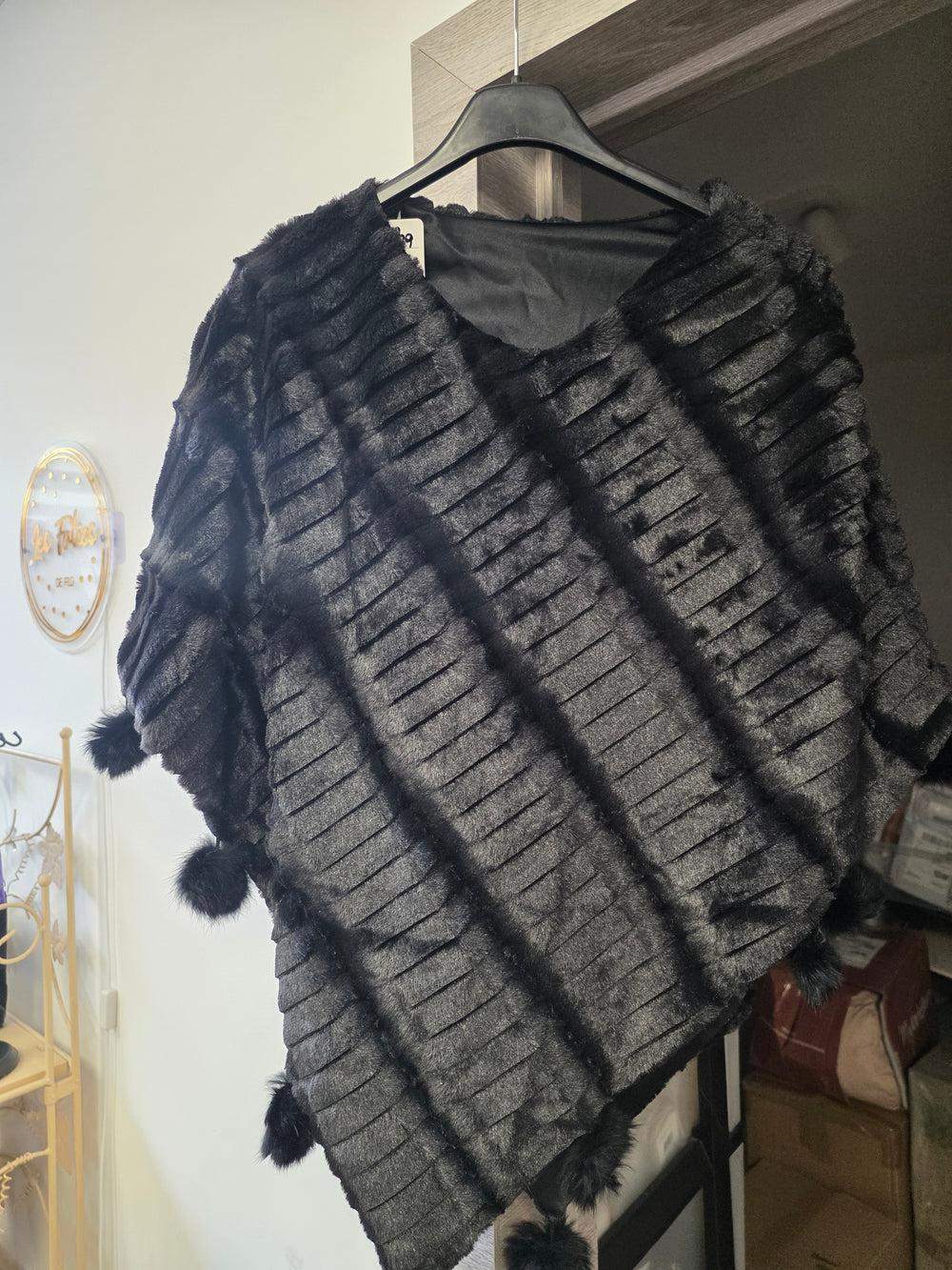 Poncho noir
