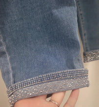 Charger l&#39;image dans la galerie, Pantacourt neuf strass taille xl
