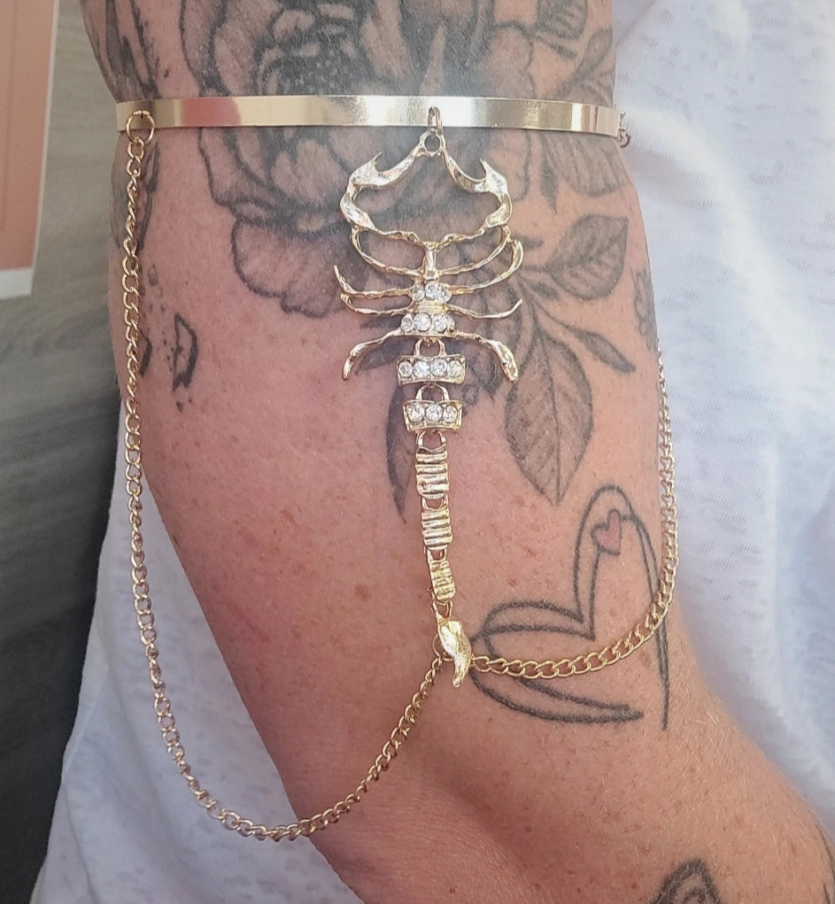 Bracelet de bras scorpion