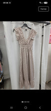 Charger l'image dans la galerie, Robe brune longue taille s
