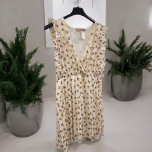 Charger l&#39;image dans la galerie, Robe courte beige et doree taille L

