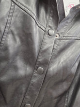 Charger l'image dans la galerie, Robe en simili taille L
