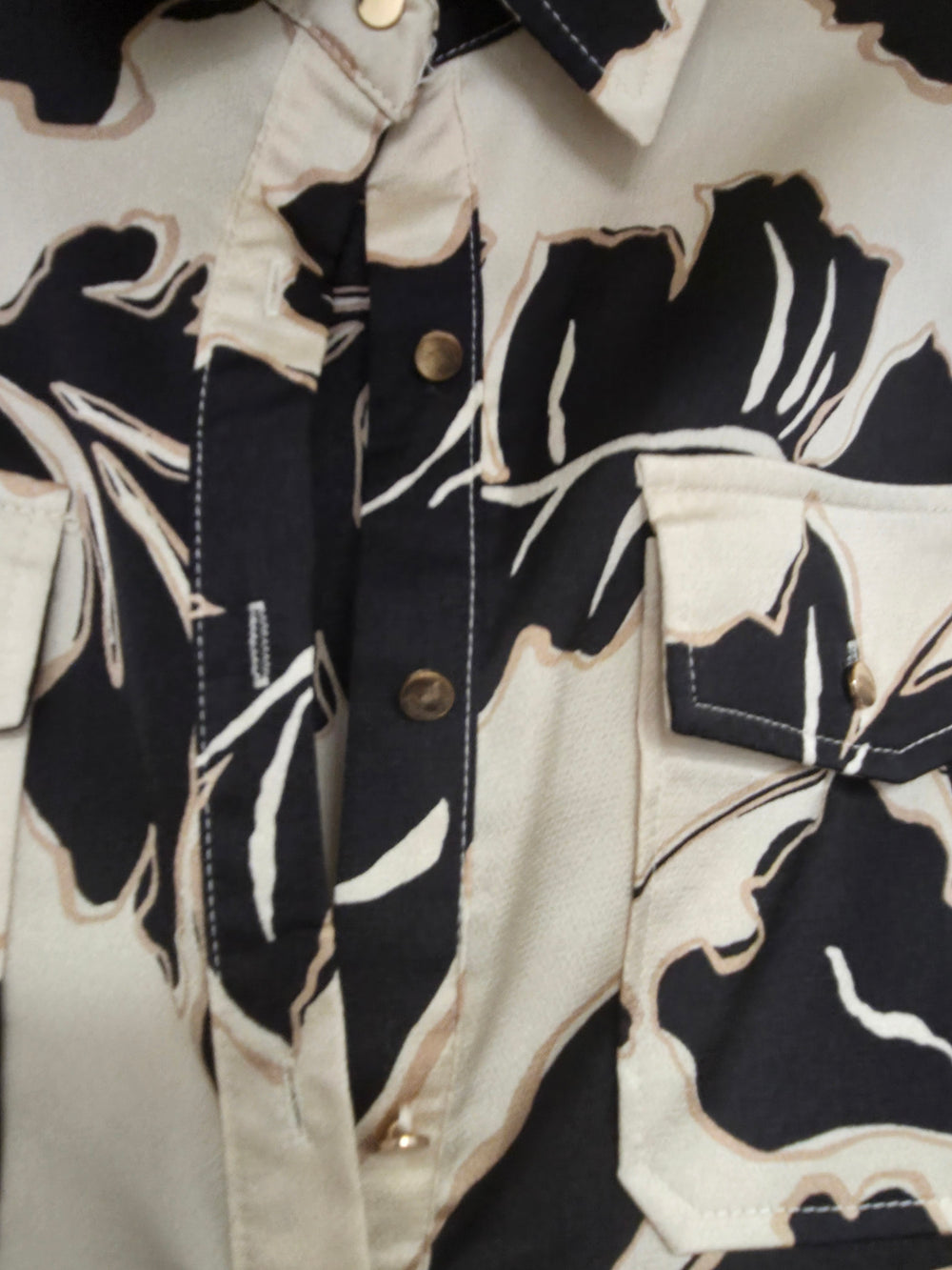 Robe beige et noire taille m
