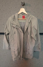 Charger l'image dans la galerie, Veste imperméable brune taille L
